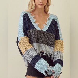 Polly & Esther Distressed V Neck Cropped Knit Pullover Sweater size L
